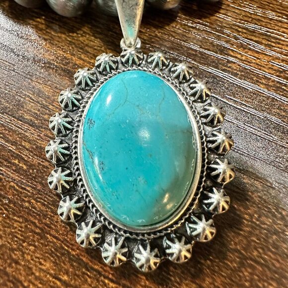 Navajo Turquoise Beaded Necklace 18 Inch 3‎ Strand Design, Boho Cowgirl Style, S - Picture 8 of 11